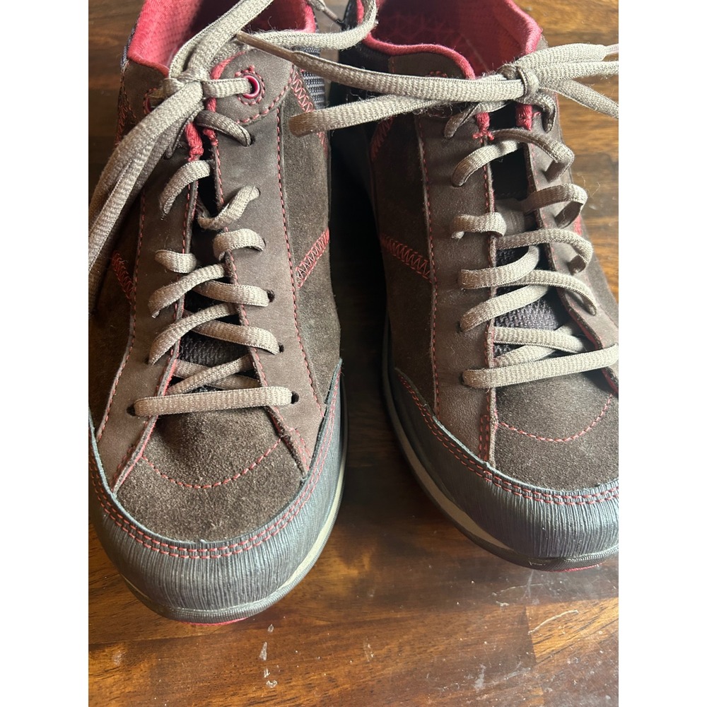Dansko Brown Suede Mesh Slip Resistant Walking Shoes Sneakers Size 41 Womens